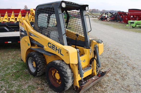 2015-GEHL-R135-76773