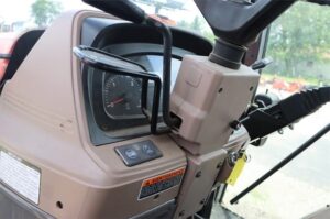 2015-KUBOTA-M126X-73496-7