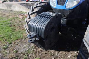 2015-NEW-HOLLAND-T7