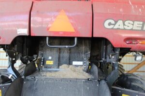 2016-CASE-IH-8240-68159-1