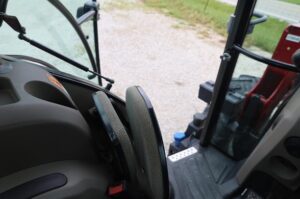 2017-CASE-IH-FARMALL-110C-77756-18