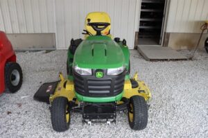 2017-JOHN-DEERE-X734-72081-1