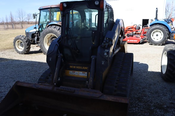 2017-NEW-HOLLAND-C238-75539