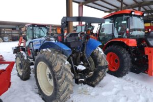 2018-NEW-HOLLAND-WORKMASTER-70-75555-6