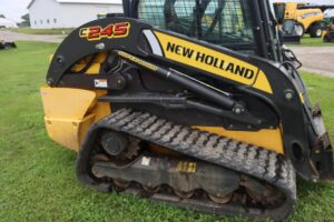 2019-NEW-HOLLAND-C245-76190-1