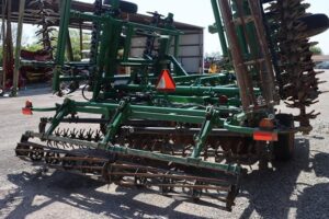 2020-GREAT-PLAINS-2400TM-77570-5