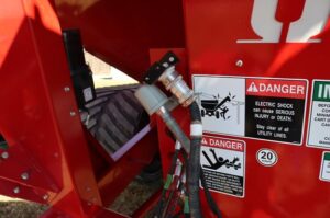 2020-UNVERFERTH-1319-76317-3