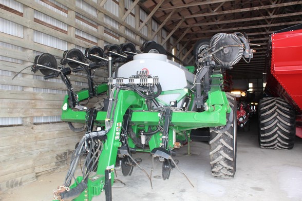 2020-UNVERFERTH-NUTRIMAX-1400-73097