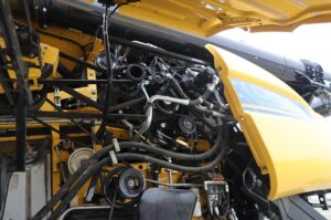 2021-NEW-HOLLAND-CR8