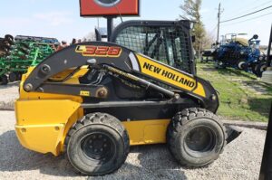 2021-NEW-HOLLAND-L328-77211-2