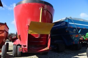 2021-SUPREME-INTL-1700TR-77396-8