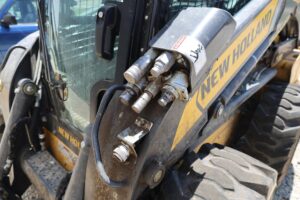 2022-NEW-HOLLAND-L334-75288-7