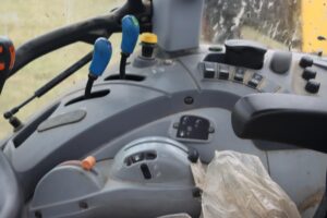 2022-NEW-HOLLAND-T5