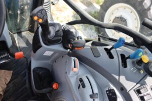 2022-NEW-HOLLAND-T5