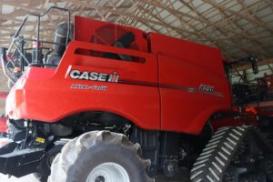 2023-CASE-IH-8250-76305-5