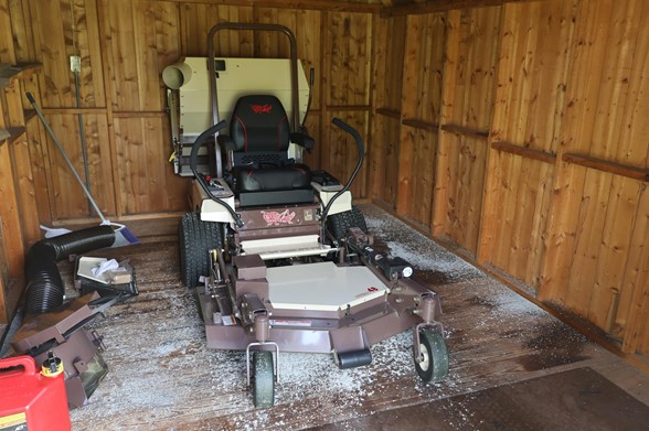 2023-GRASSHOPPER-623T-77121