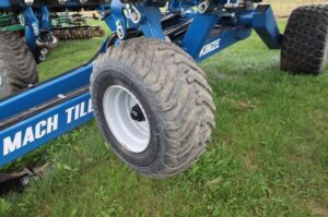 2023-KINZE-MACH-TILL-261-70066-3