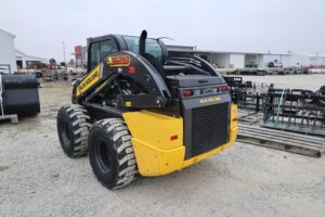 2023-NEW-HOLLAND-L328-76312-3