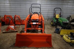 2024-KUBOTA-L3902HST-75787-1