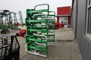 2025-Bale-Grabbers-Handlers-HUSTLER-SOFTHANDS-LM100-76235-3