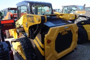 2025-GEHL-VT210-77530-4