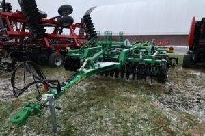 2025-GREAT-PLAINS-1200TM-76225-1