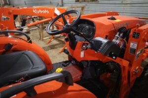 2025-KUBOTA-L3902HST-77315-5