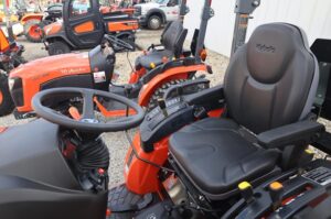 2025-KUBOTA-LX2620HSD-77171-4