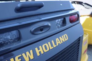 2025-NEW-HOLLAND-L328-77399-4