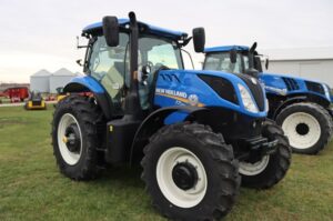 2025-NEW-HOLLAND-T7