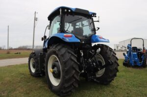 2025-NEW-HOLLAND-T7