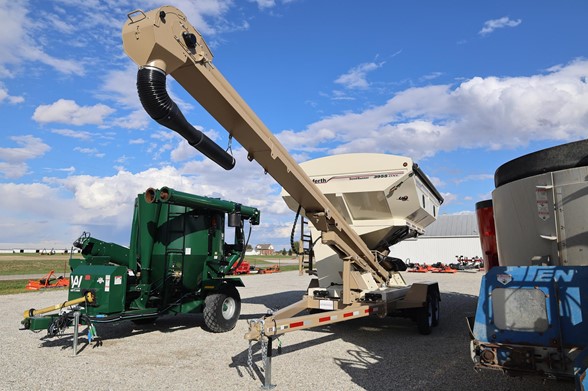 2025-UNVERFERTH-3955DXL-77388