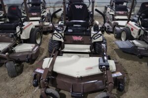 2026-GRASSHOPPER-725DT-77939-1