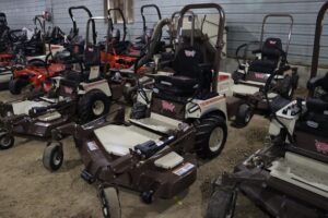 2026-GRASSHOPPER-725DT-78140-1