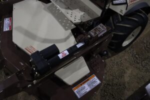 2026-GRASSHOPPER-725DT-78140-3