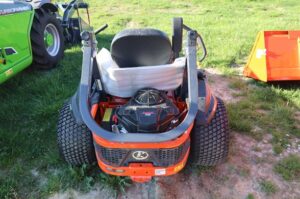 2026-KUBOTA-Z422-78185-3
