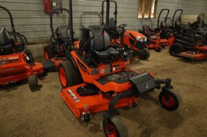 2026-KUBOTA-ZD1211L-77539-3