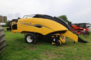 2026-NEW-HOLLAND-BIG-BALER-330-PLUS-S-78320-6