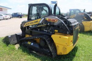 2026-NEW-HOLLAND-C330-78077-3