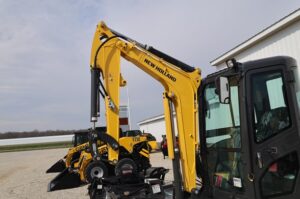 2026-NEW-HOLLAND-E26C-78113-2