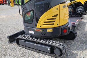 2026-NEW-HOLLAND-E26C-78113-3