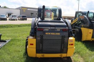 2026-NEW-HOLLAND-L320-78624-4