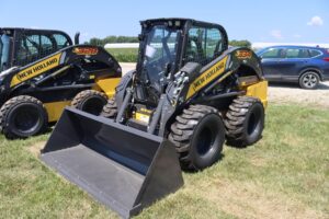 2026-NEW-HOLLAND-L334-78645-1