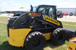 2026-NEW-HOLLAND-L334-78645-3