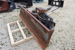 Angle-BOBCAT-90-72030-1