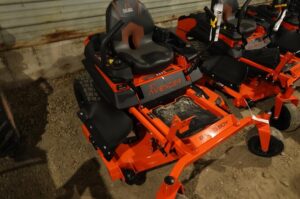 BAD-BOY-ZT-AVENGER-5400-77518-2