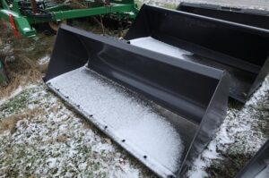 Bucket-CASE-IH-84-72143-3