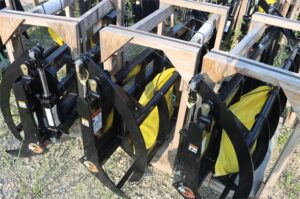 Bucket-LAND-PRIDE-SGC0660-72522