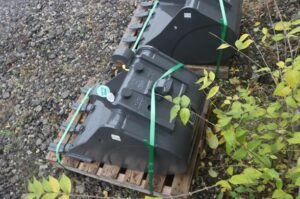 Bucket-NEW-HOLLAND-621-Z-BAR-CP-74479-1