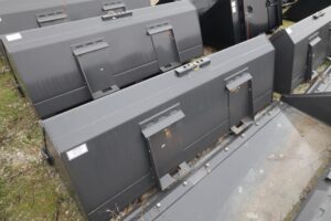 Bucket-NEW-HOLLAND-74680-1